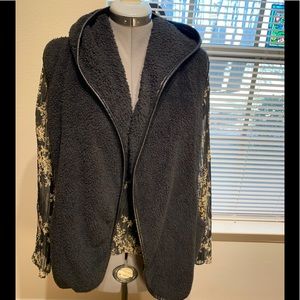 *SALE* FLEECE  Vest